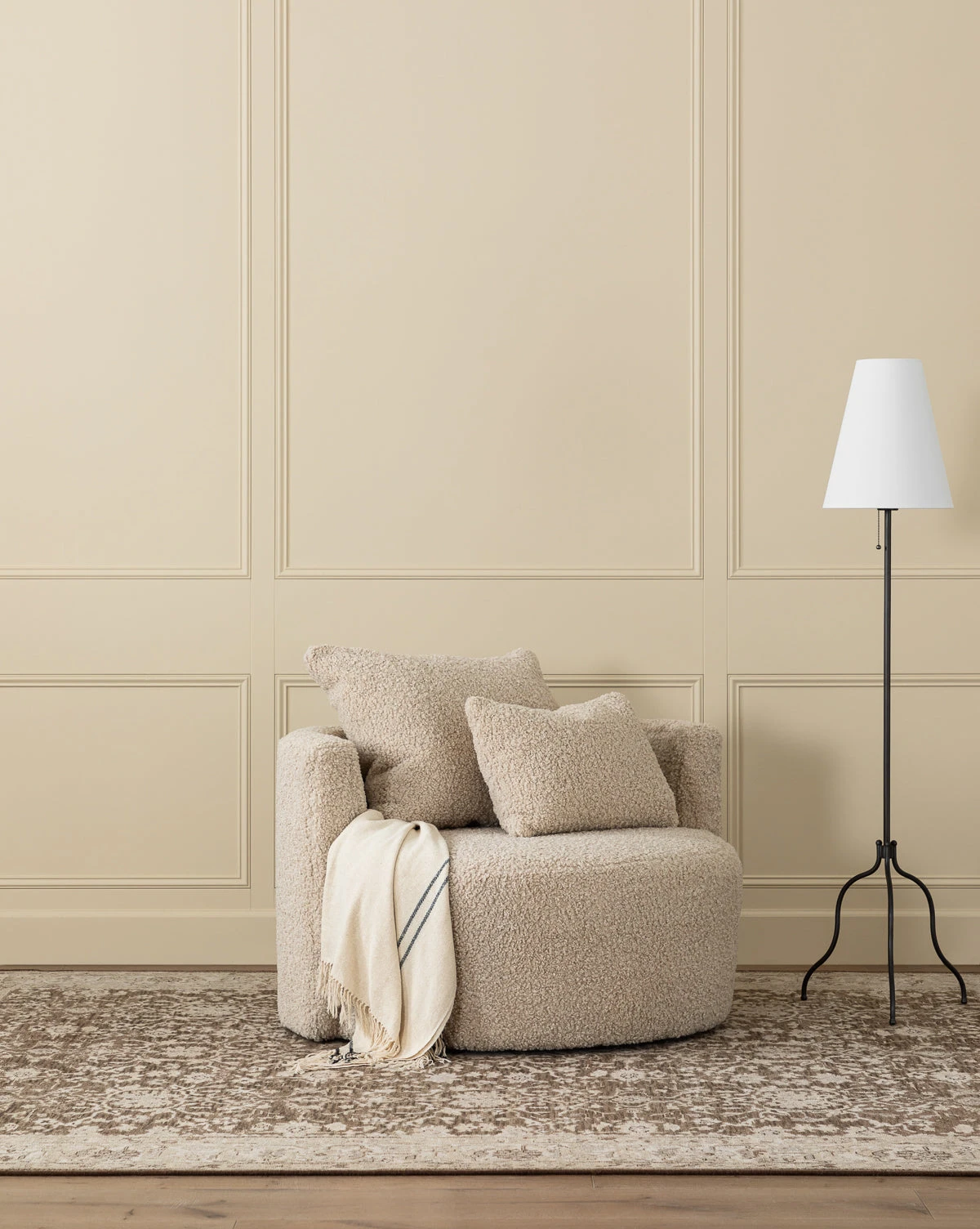 Banbury Upholstered Swivel Chair 4 Banbury Upholstered Swivel Chair - Image 4