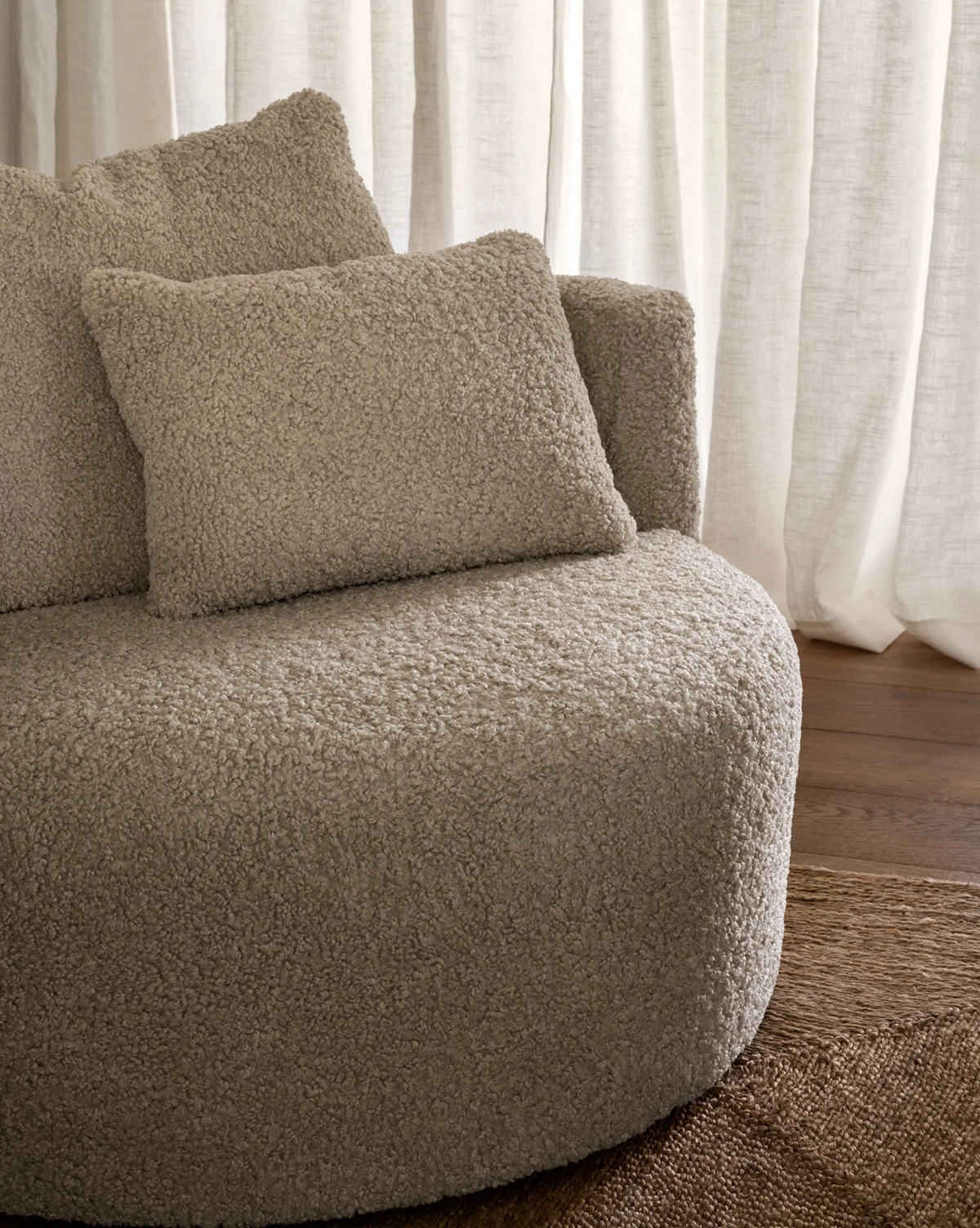 Banbury Upholstered Swivel Chair 3 Banbury Upholstered Swivel Chair - Image 3